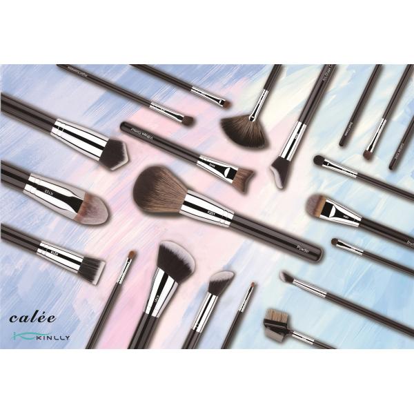 Grande brosse de luxe de poudre avec la poignée en bois d'olive de cuivre