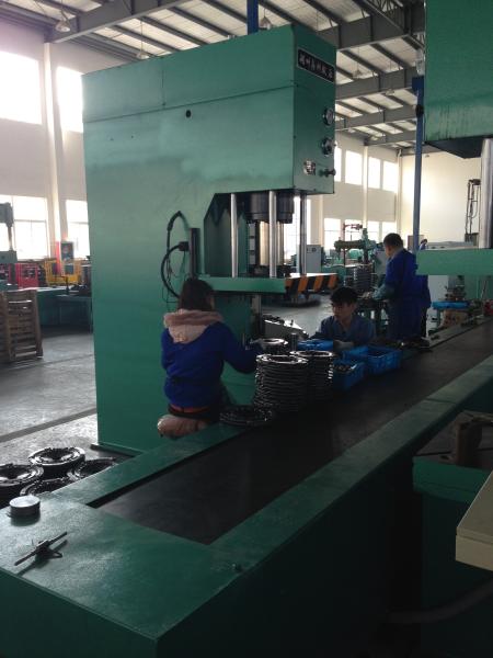 Manual / Automatic 100 Ton Hydraulic C Press , Single Column Hydraulic Press Machine