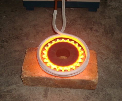 машина оборудования топления индукции высокой эффективности 100KW для шестерни гася, 360V-520V