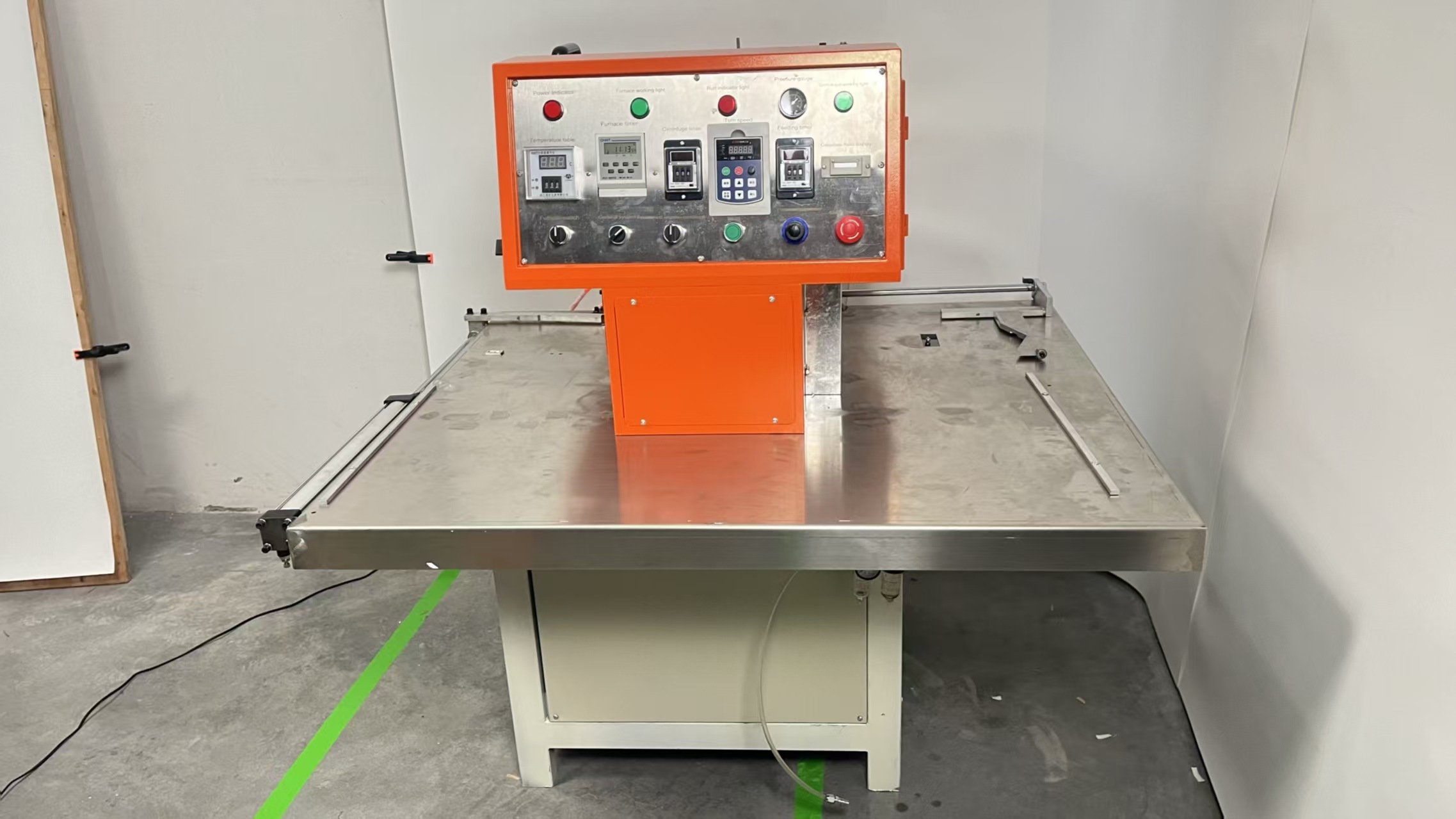 Fully Automatic Centrifugal Casting Machine for Palace Banquet Decorations Craft Ornaments