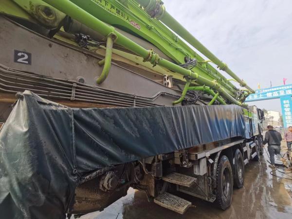 2019 équipement lourd d'occasion 63m Zml pompe à béton sur MB camion Amplitude de vibration 2,6 mm