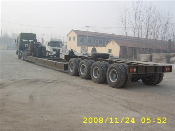 Strong Semi Low Bed Trailer Truck 4 Axles 120 Tons , Heavy Duty Utility Trailer