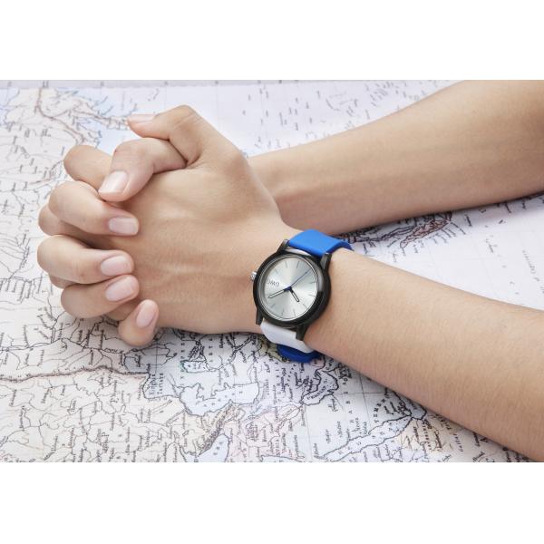 Brand New Silicone sport Watches For Men women watches