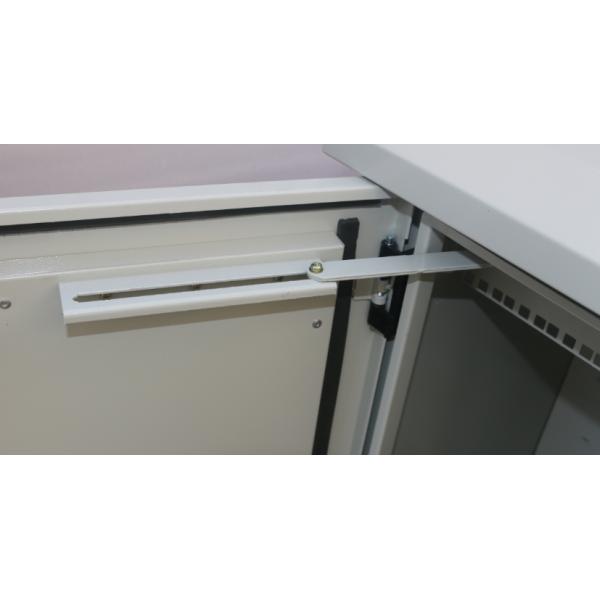 IP55 galvanizó la unidad de supervisión a prueba de polvo de acero del ambiente del gabinete de la estación base, PDU, sistema eléctrico de las telecomunicaciones (UPS)