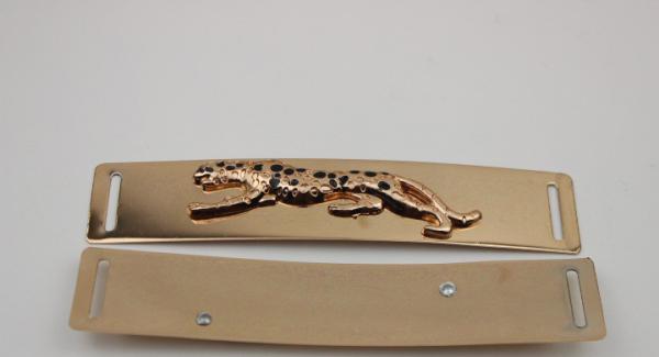 High Quality Light Gold Shoelaces Accessories Engraved Embossed Leopard Metal Buckle For Shoe