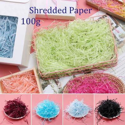 A cor feita sob encomenda da dobra 100g Shredded o enchimento de papel da caixa dos doces