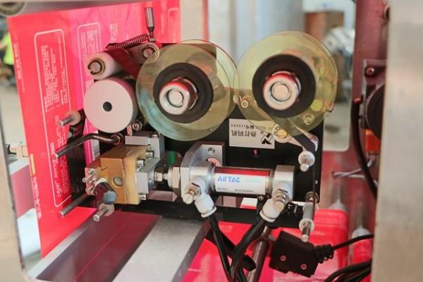 Automatic sugar/rice Packing Machine Manufacturer,automatic sugar packaging machine for sugar.salt, rice, etc