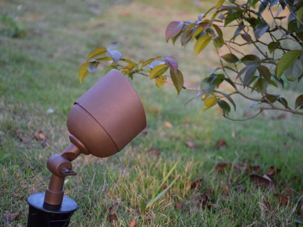Garden Led Spike Light 6W Led Outdoor flood Light  for tree and wall 12V Led Landscape Light Outdoor brass light