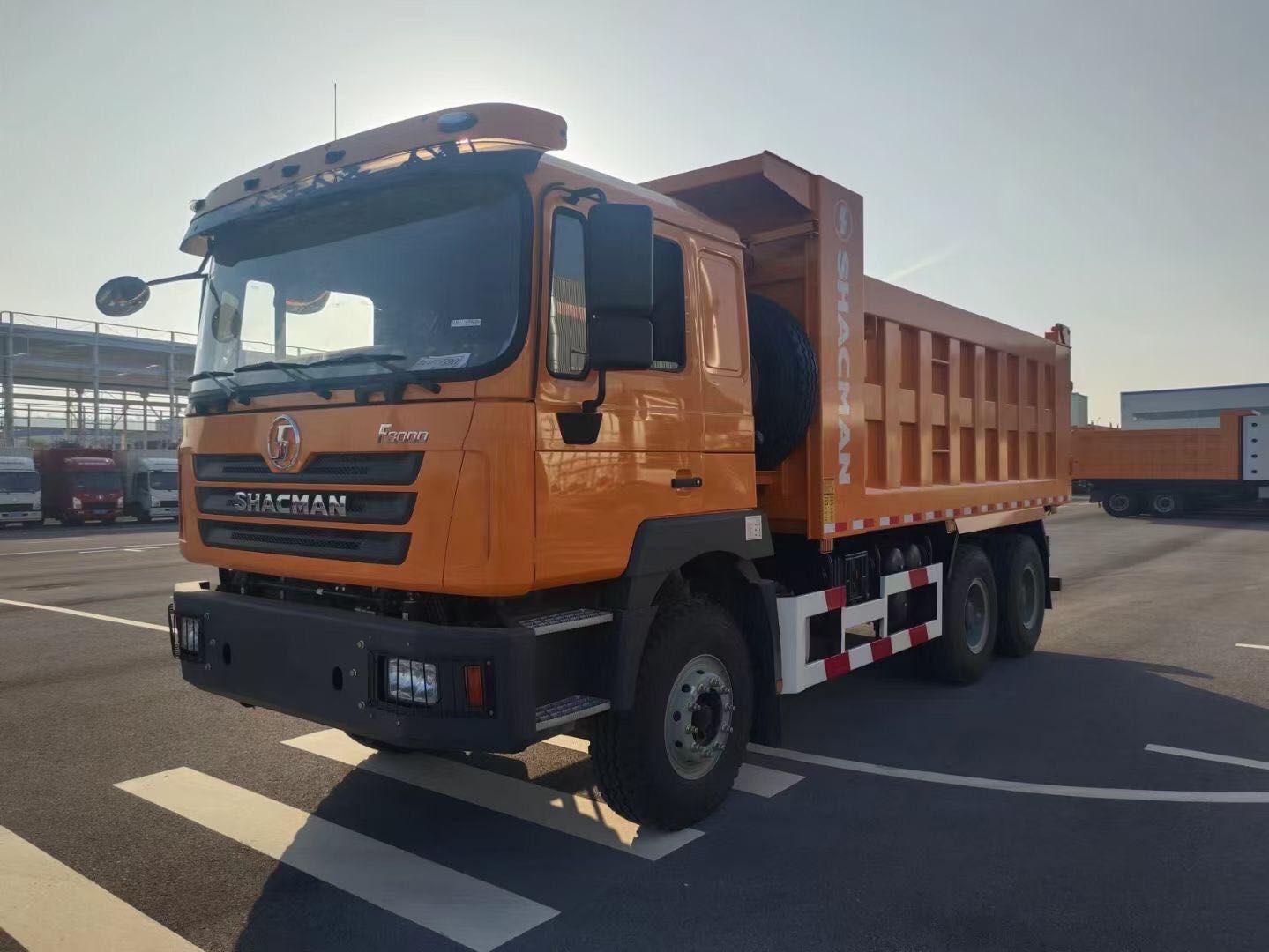 SHACMAN F3000 грузовик 6x4 430 EuroII желтый с передней/задней многослойной пластиной весны 4 основные пластины 4 U-образные болты