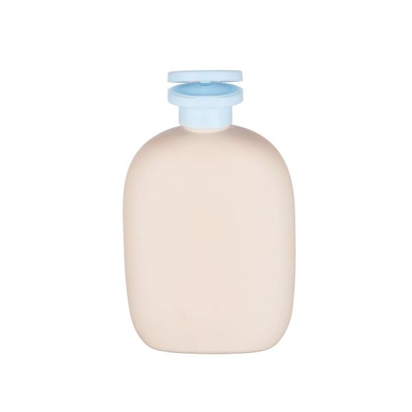 Luxury Lotion Bottles Matte Beige 300ml HDPE Plastic Cosmetic Packaging Plastic Empty Lotion Bottle