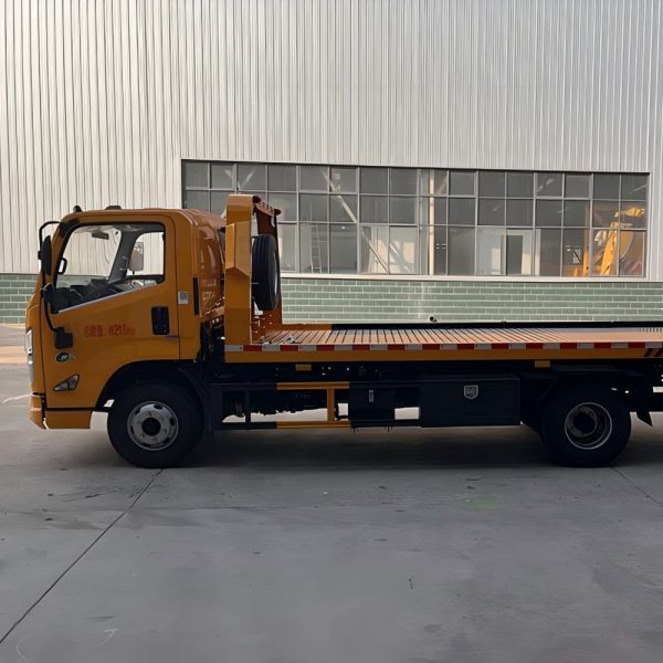 42 Automatic Flat-Bottomed Barrier Truck Rescue Vehicles Diesel Fuel Euro6 Barrier Cart