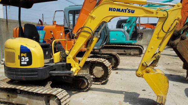 Komatsu pc35mr pc5mr pc200-6 pc200-7 pc300-6 pc300-7 excavator