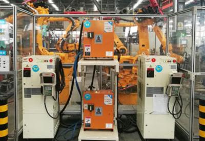 Estação de trabalho da solda automática para o conjunto traseiro do assoalho
