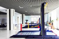 Elevador de automóviles elevado impulsión del poste de los niveles 2 del sistema dos del aparcamiento del motor