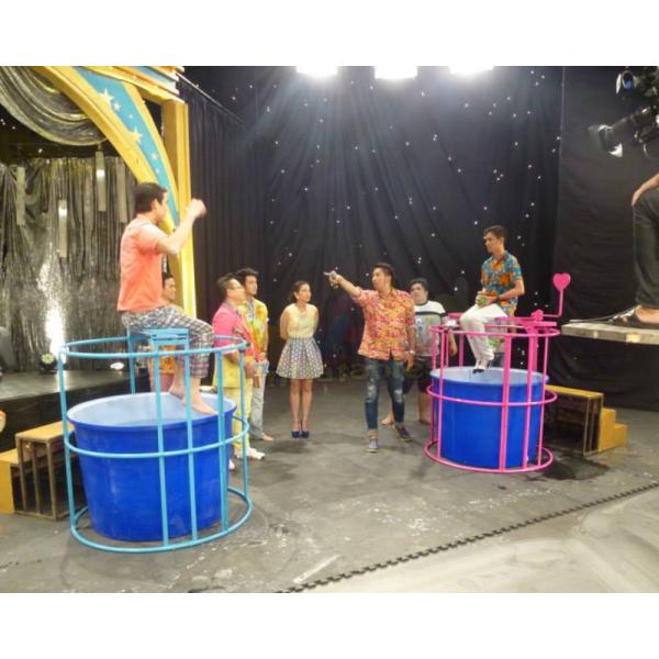 Будочка взаимодействующих водных видов спорта партии игры воды танка данка на открытом воздухе Дункинг