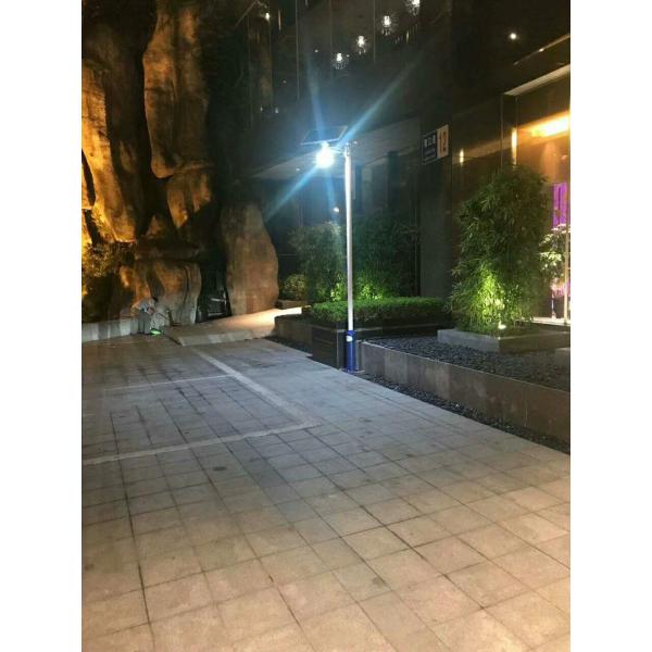 Remote Control Solar Yard Lamps Wall Mounted  For Night  Fishing And  Emergency Lighting