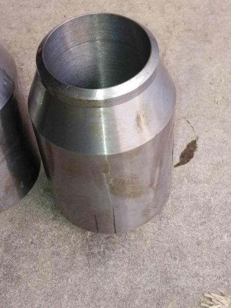 A234 WP11  Alloy Steel Socket Pipe Fittings Nipolets High Pressure  Rustproof