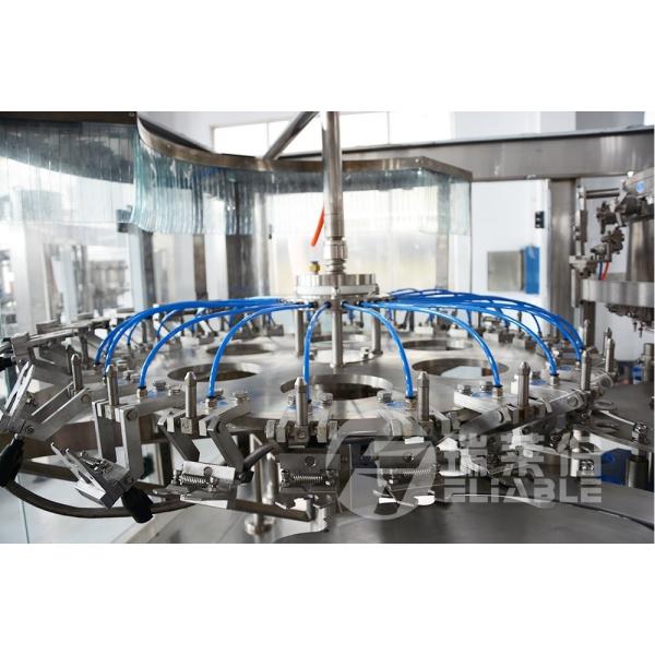 Small Bottle 24 Heads 6000BPH Water Bottling Equipment For Carbonated Soda