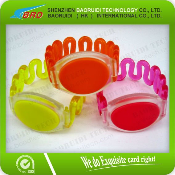 Water proof RFID Silicone Wristband