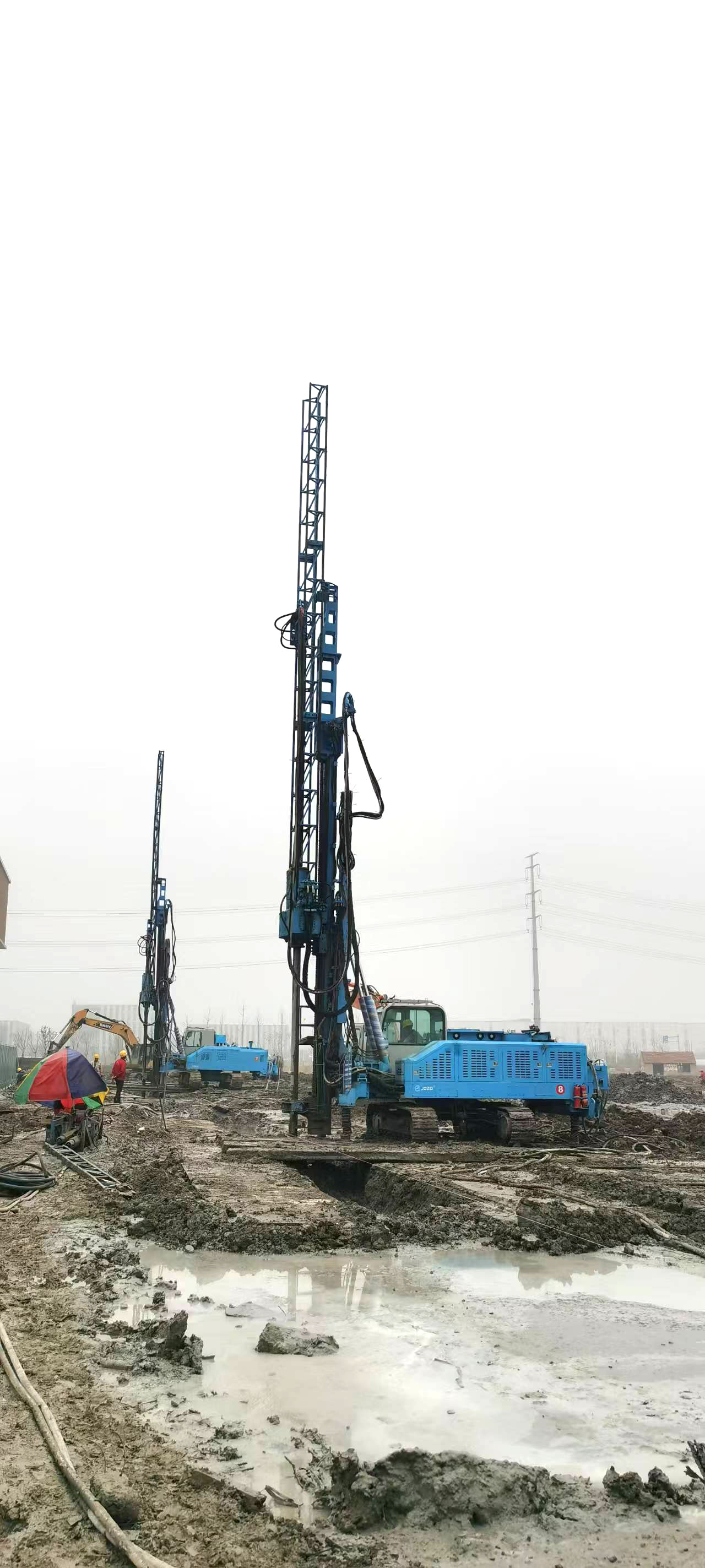 High-Pressure Jet Grouting Rig with 119 KW Diesel Engine, 400 L Hydraulic Oil Tank, and 2.7 Km/h Travelling Speed for Soil Improvement