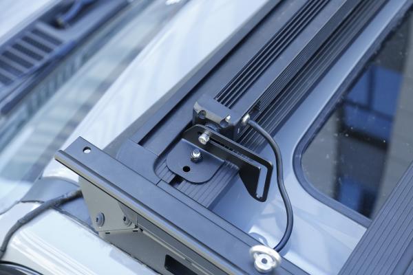 Auto Parts Lamp Bracket Easy Attachment with Lightweight Aluminum Alloy Material