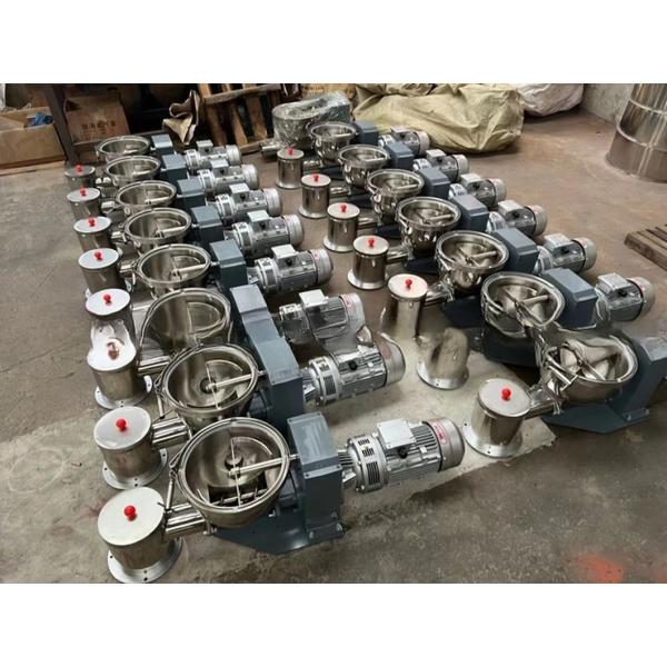 PVC Powder Double Screw Feeder 65/132 Conical Twin Screw Extruder
