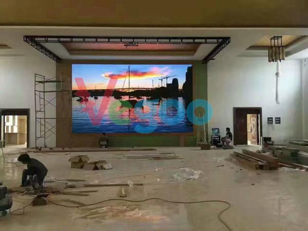 IP41 P1.923mm Commercial Advertising HD LED Display MBI5153 600CD/㎡