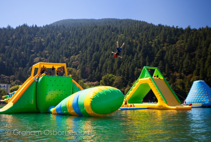 Factory Wholesale Large Outdoor Inflatable Floating Park Commercial Water Theme Park Custom Inflatable Water Play Equipment