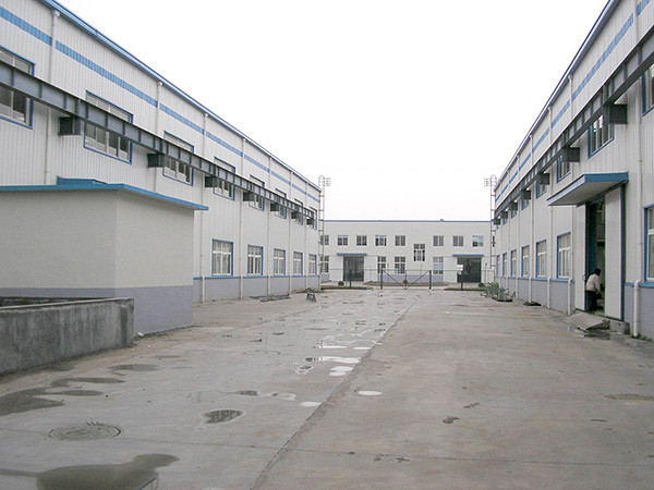 Q355 Q235 Steel Frame Warehouse Building , Hot Dip Galvanised Prefab Metal Warehouse