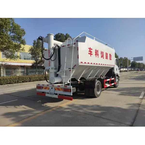 Heavy-Duty 15m3 Bulk Feed Transport Truck for Poultry