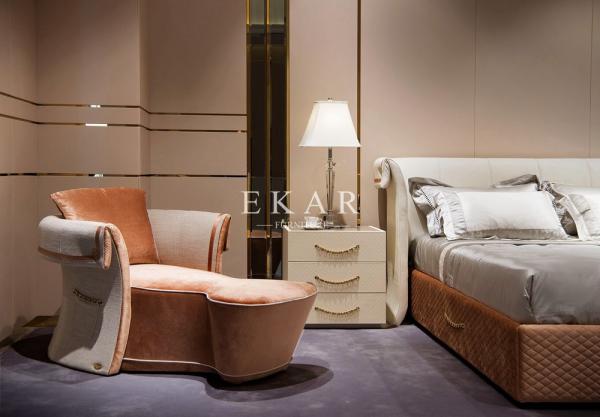 Kingsize Elegant Simple Style Bedroom Leather and Velvet Bed