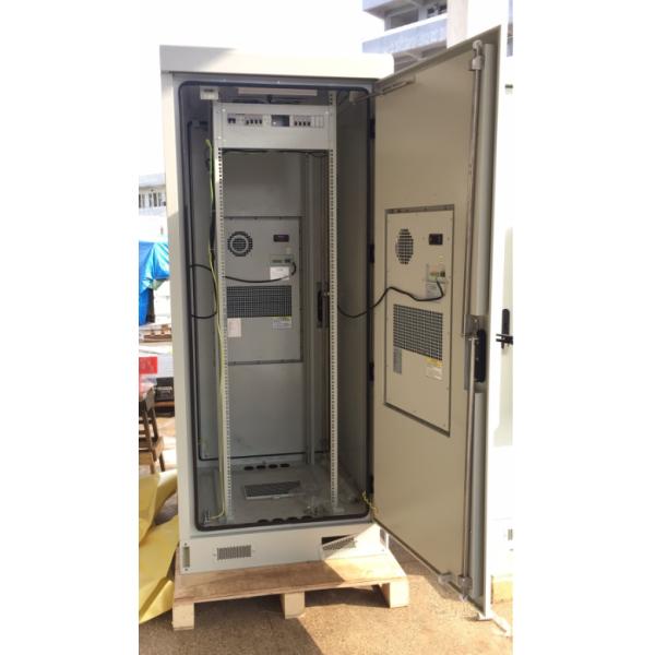 IP55 Anti Corrosive Weatherproof Rack Enclosure Double Wall With Insulation