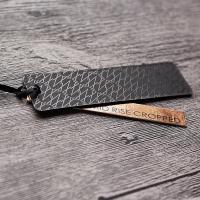 Negro dos pedazos de Kraft de encargo Hang Tags Marble Gilded Coated Pape Printing