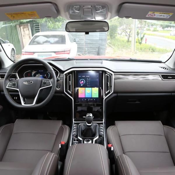 2023 2.0T Manual Diesel Four-Drive Pickup with 5 Seats and 4 Doors Turbocharged Car