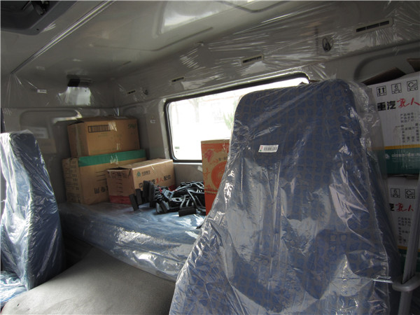 Euro 2 371HP Tractor Trailer Truck With German Steering And 16 Tons Rear Axle