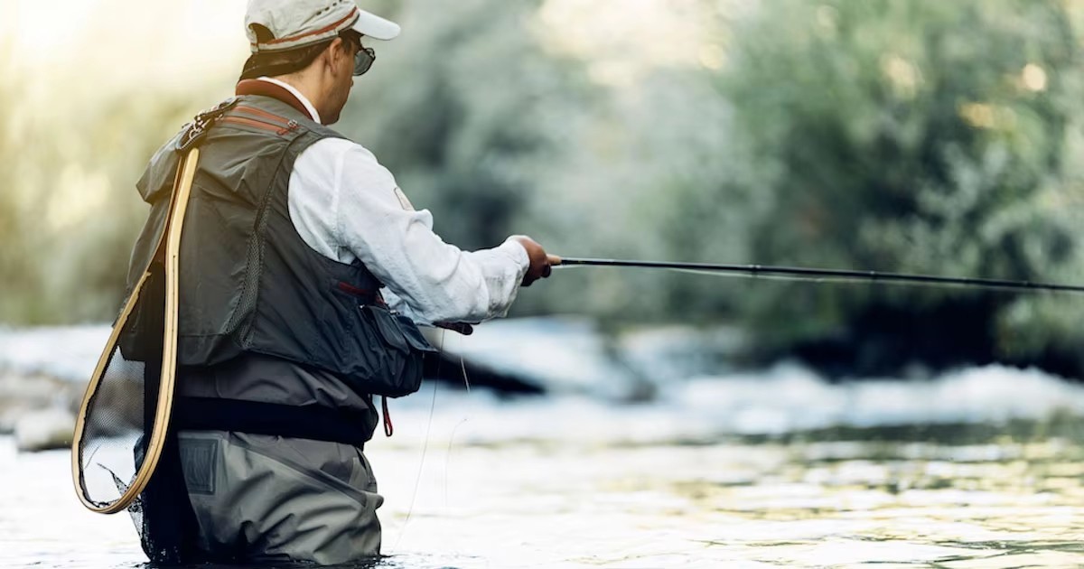 Unisex Fishing Waders Adjustable Suspenders Breathable Chest Waders Custom Sizes For Fly Fishing