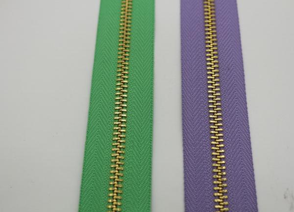 Golden Brass Long Chain Fashion Metal Zippers Bright Color Tape For Garment