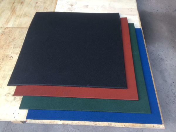 Red Outdoor Rubber Floor 1000X1000mm Square Gym Mats Anti Slip