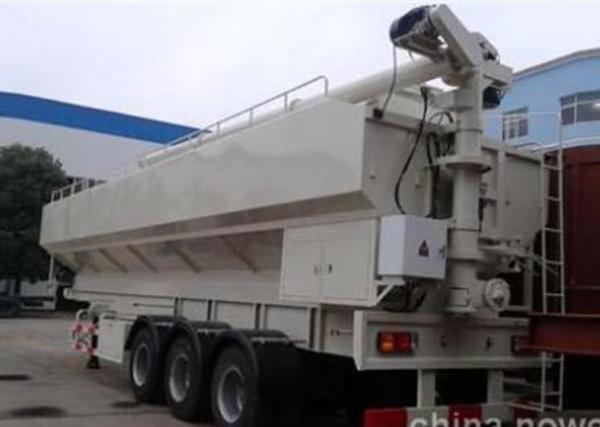50m3  3 Axle Bulk Feed Trailers , Fodder Transportation 30 Ton Bulk Grain Trailers