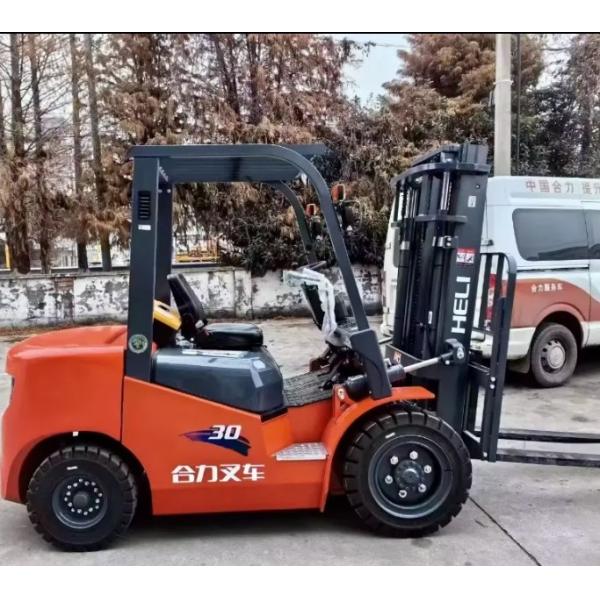 30 Ton HELI Heavy Diesel Operated Forklift CPCD300