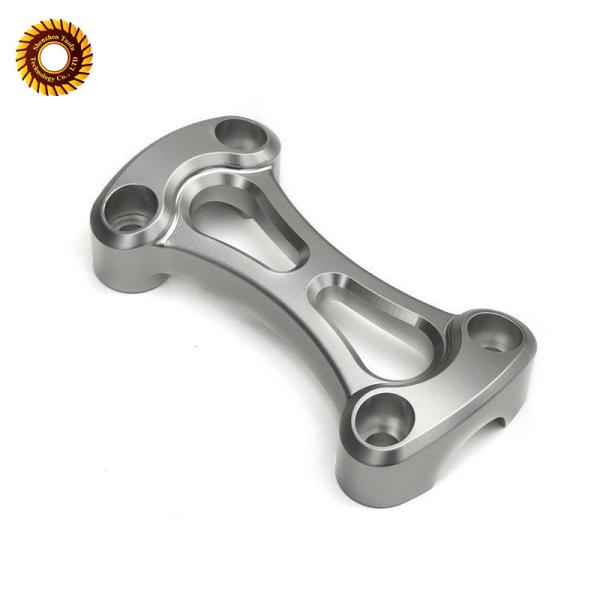 中国の工場色を機械で造るアルミニウムCNCは精密注文の部品を陽極酸化した