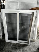 Diseño de ventanas corredizas de PVC de pantalla de fibra de vidrio para ventanas de doble acristalamiento domésticas