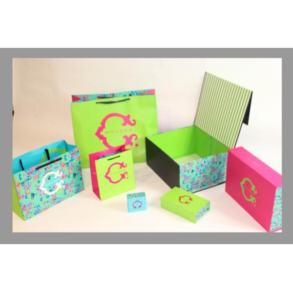Waterproof Rigid Foldable Gift Boxes Rectangle Jewelry Packing Anniversary Biodegradable