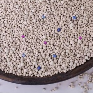Toilet Litter for Cats Sustainable Lightweight Clumping Pet Product Customizable Scent White Bentonite Cat Litter
