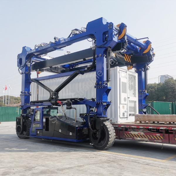 Straddle Carrier 50t