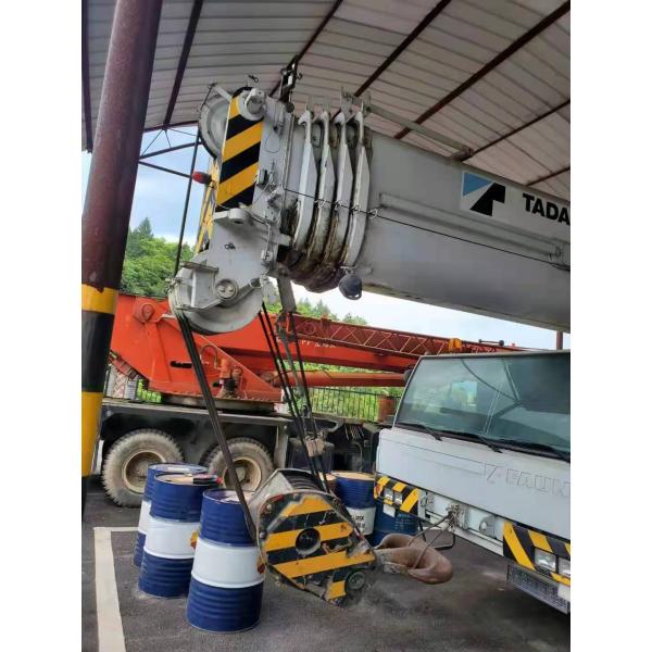 Eaton Hydraulic Pump and 3000 Working Hours Used Truck Crane ATF110G for Heavy Lifting