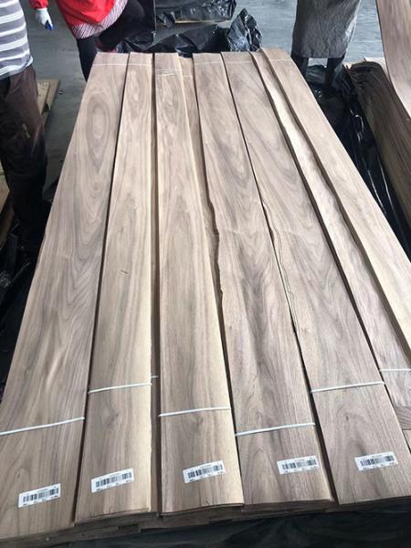 Crown Cut 0.40mm American Walnut Wood Veneer Panel B Grade