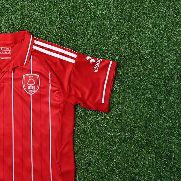 Nottingham Forest Home Childrens Football Jerseys 2025-2026 Supports Customization