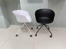 Rounded Corners Plastic Rolling Office Chair 54.5cm White Plastic Desk Chair With Wheels