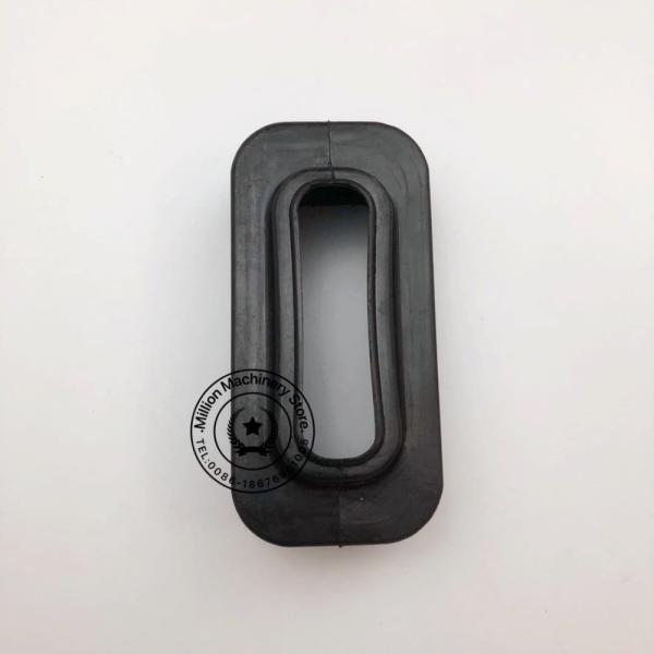 猫の掘削機の付属品の幼虫の足弁の塵カバーE308C 306Eの足のゴム車の部品